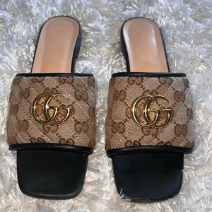 Womens Gucci matelassé canvas slide sandal
